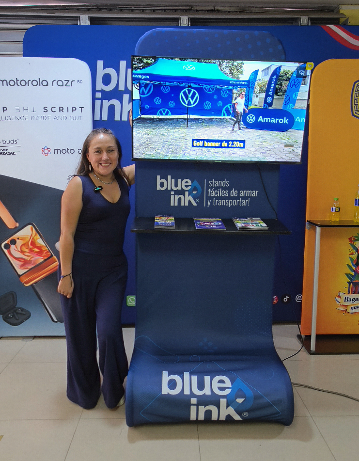 Exhibidor Curvo + tv + repisa (2)